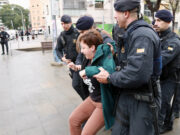 ERC de l’Hospitalet denuncia als jutjats una agressió policial a una regidora durant la protesta contra el rei