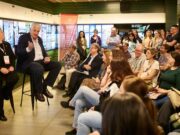 El talent sènior centra el missatge institucional a Barcelona